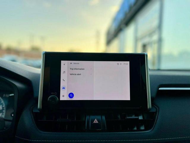 Photo of 2024 Ice Cap Toyota RAV4