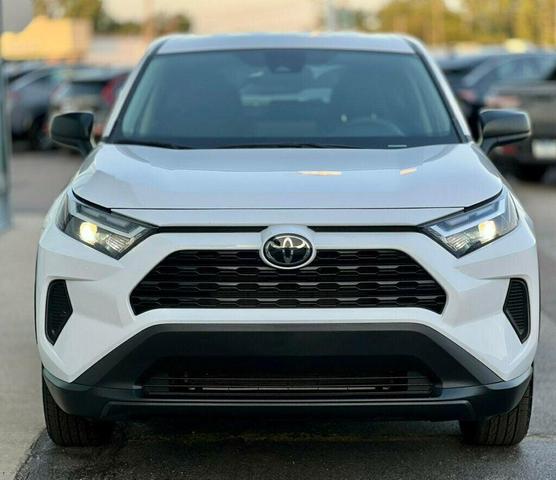 Photo of 2024 Ice Cap Toyota RAV4