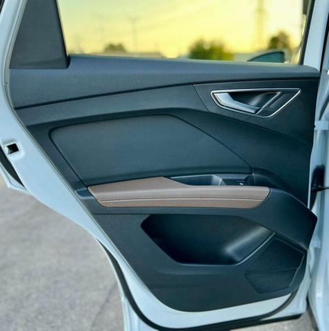 Photo of 2024 Glacier White Metallic Audi Q4 e-tron