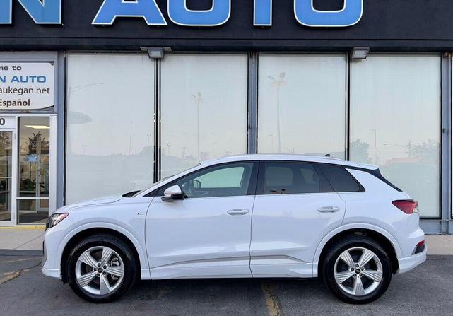 Photo of 2024 Glacier White Metallic Audi Q4 e-tron