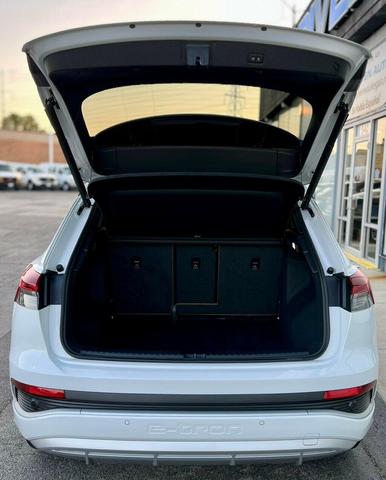 Photo of 2024 Glacier White Metallic Audi Q4 e-tron