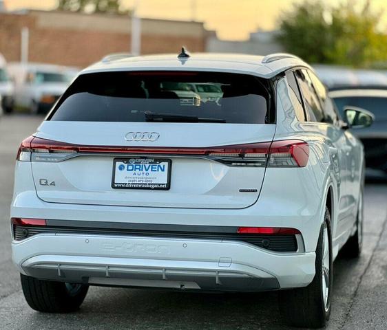 Photo of 2024 Glacier White Metallic Audi Q4 e-tron
