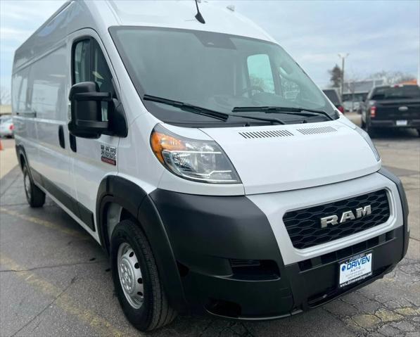 Photo of 2022 Bright White Clearcoat RAM ProMaster 2500