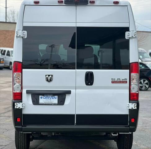 Photo of 2022 Bright White Clearcoat RAM ProMaster 2500
