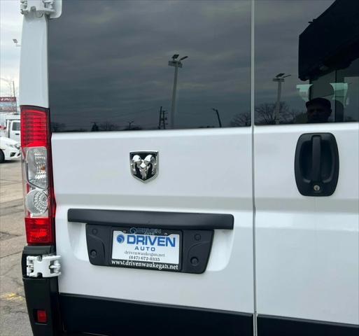 Photo of 2022 Bright White Clearcoat RAM ProMaster 2500