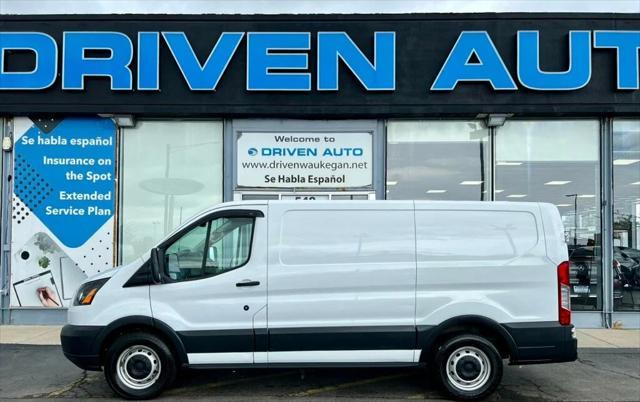 Photo of 2017 Oxford White Ford Transit-150