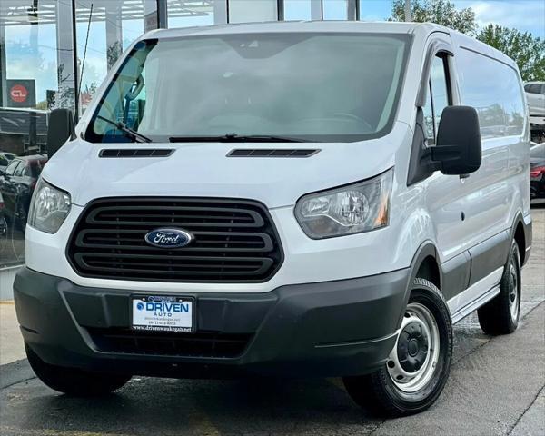 Photo of 2017 Oxford White Ford Transit-150
