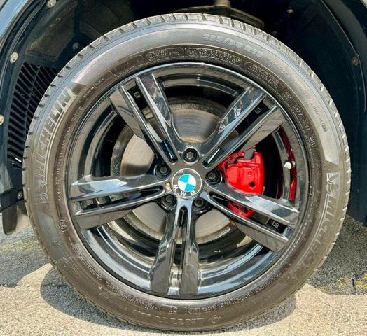 Photo of 2016 Black Sapphire Metallic BMW X5