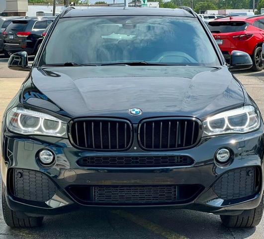 Photo of 2016 Black Sapphire Metallic BMW X5