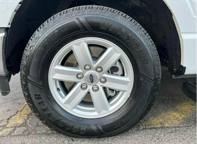 Photo of 2023 Oxford White Ford F-150