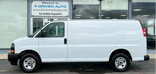 Photo of 2018 Summit White GMC Savana 3500