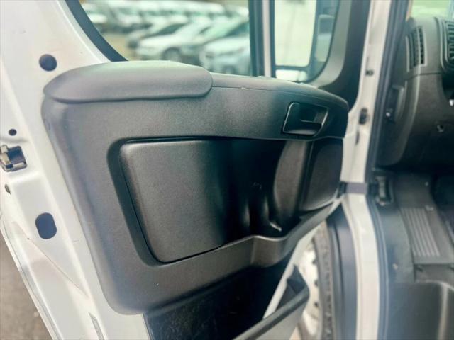 Photo of 2023 Bright White Clearcoat RAM ProMaster 2500