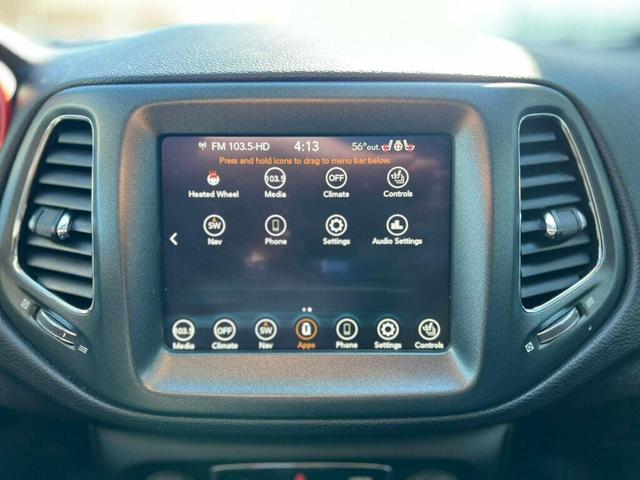 Photo of 2021 Diamond Black Crystal Pearlcoat Jeep Compass