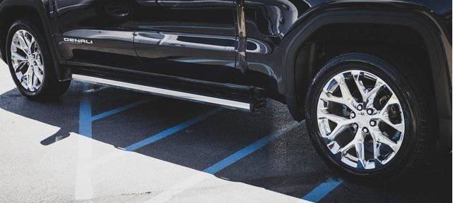Photo of 2022 Titanium Rush Metallic GMC Sierra 1500
