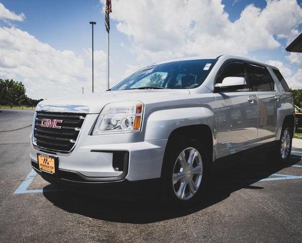 Photo of 2017 Quicksilver Metallic GMC Terrain