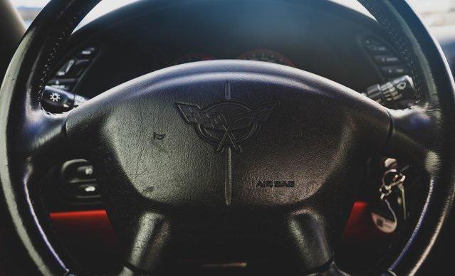 Photo of 2004 Ricochet Silver Metallic Chevrolet Corvette