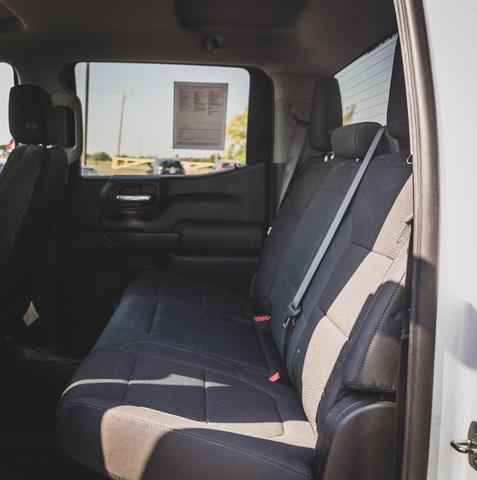 Photo of 2019 Summit White Chevrolet Silverado 1500