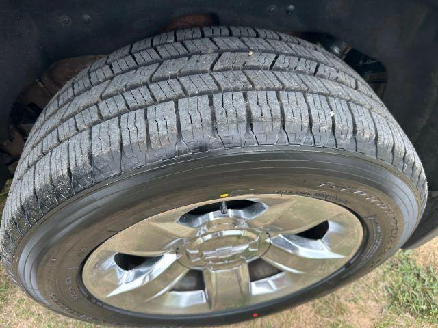 Photo of 2016 Tungsten Metallic Chevrolet Tahoe