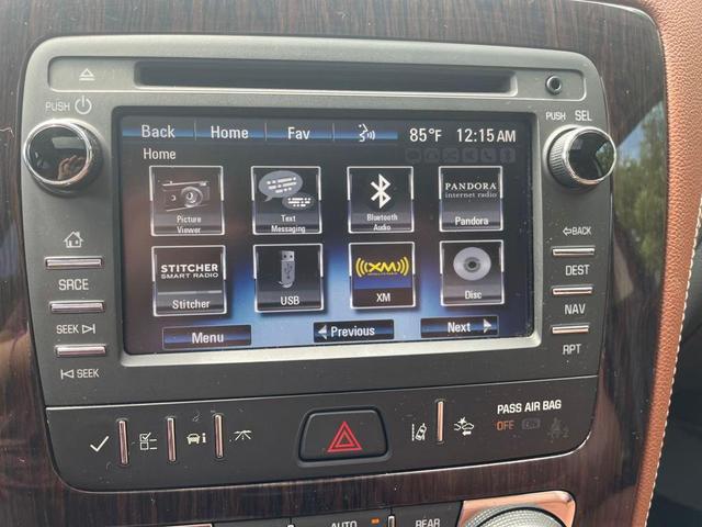 Photo of 2017 Mosaic Black Metallic Chevrolet Traverse