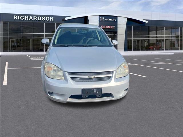 Photo of 2010 Blade Silver Metallic Chevrolet Cobalt