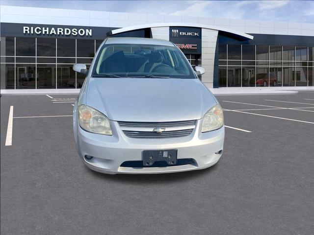 Photo of 2010 Blade Silver Metallic Chevrolet Cobalt