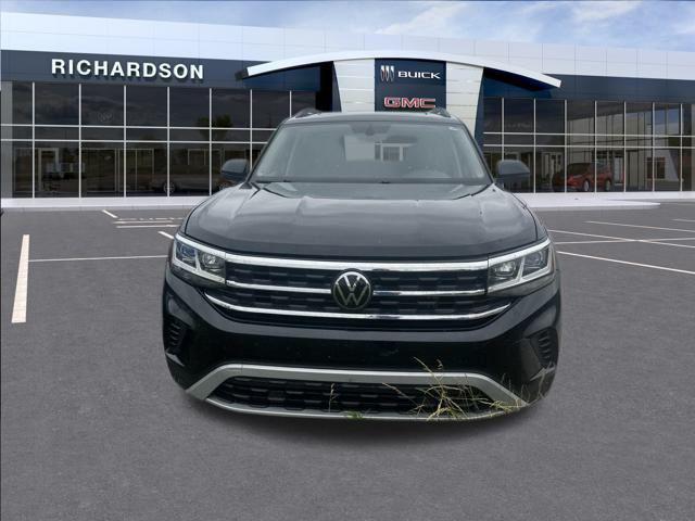 Photo of 2023 Deep Black Pearl Volkswagen Atlas