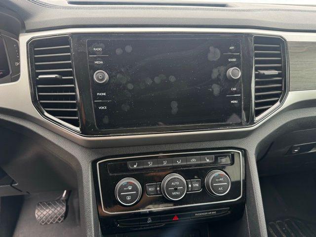 Photo of 2023 Deep Black Pearl Volkswagen Atlas
