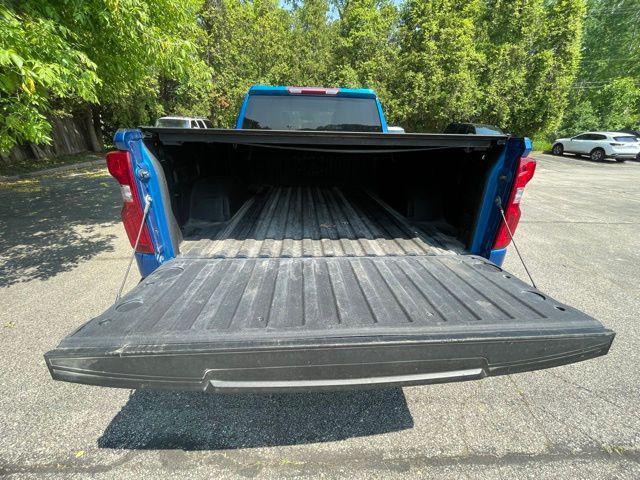 Photo of 2023 Glacier Blue Metallic Chevrolet Silverado 1500
