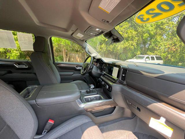 Photo of 2023 Glacier Blue Metallic Chevrolet Silverado 1500