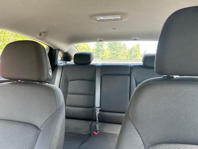 Photo of 2023 Mineral Gray Metallic Chevrolet Malibu