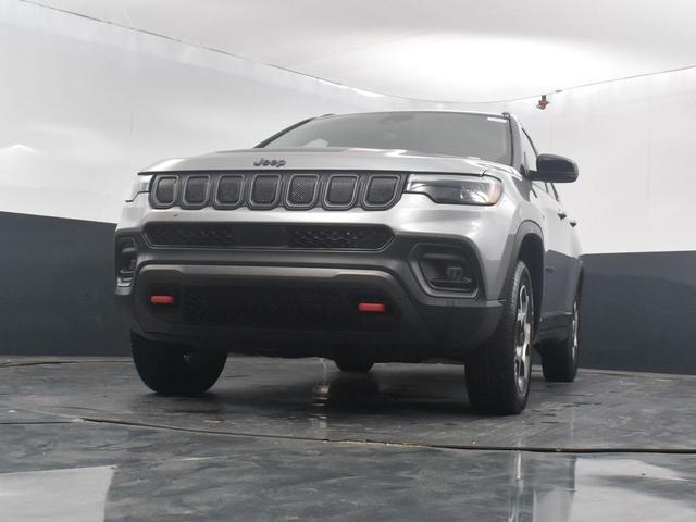 Photo of 2022 Billet Silver Metallic Clearcoat Jeep Compass