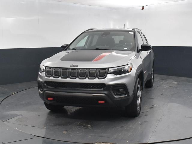 Photo of 2022 Billet Silver Metallic Clearcoat Jeep Compass