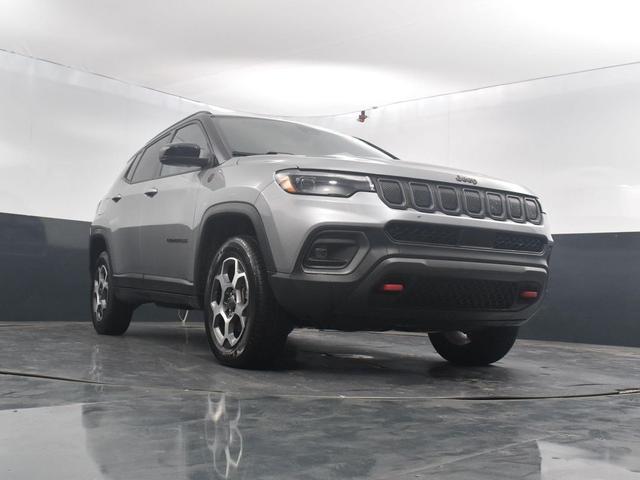 Photo of 2022 Billet Silver Metallic Clearcoat Jeep Compass