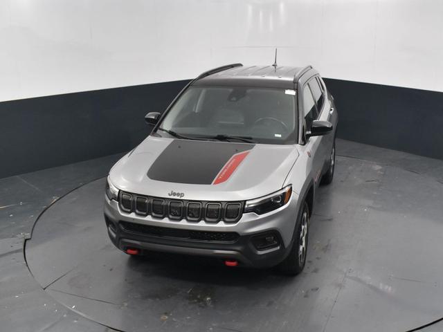 Photo of 2022 Billet Silver Metallic Clearcoat Jeep Compass