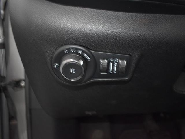 Photo of 2022 Billet Silver Metallic Clearcoat Jeep Compass