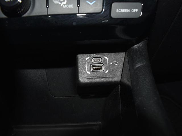Photo of 2022 Billet Silver Metallic Clearcoat Jeep Compass