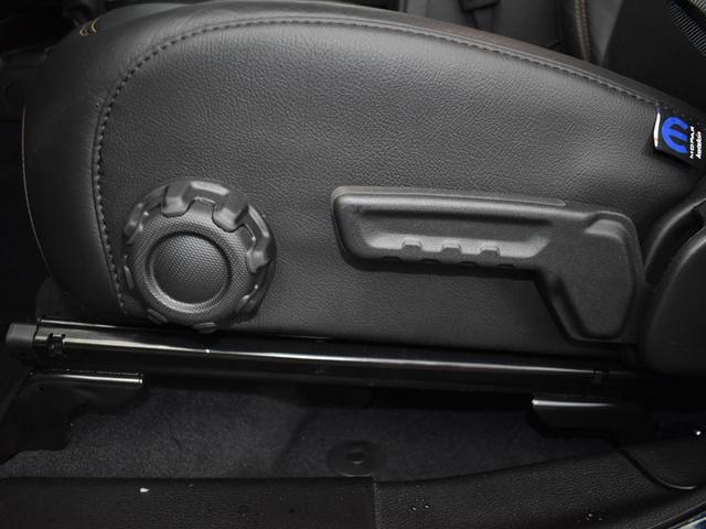 Photo of 2025 Fathom Blue Pearlcoat Jeep Wrangler