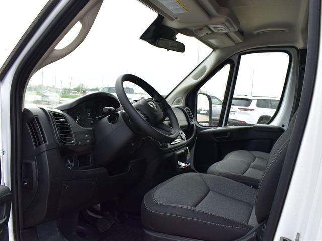 Photo of 2025 Bright White Clearcoat RAM ProMaster 2500