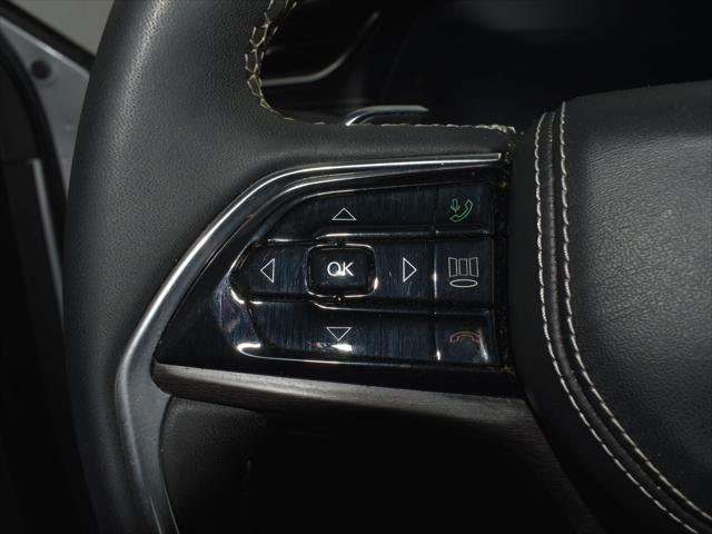 Photo of 2023 Silver Zynith Jeep Grand Cherokee L