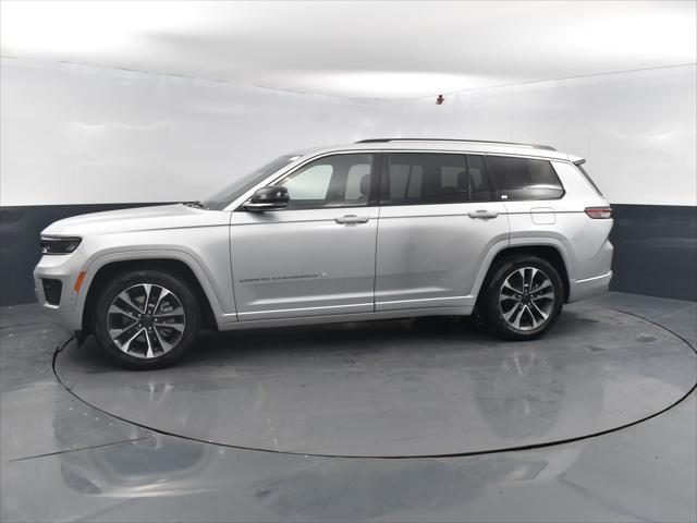 Photo of 2023 Silver Zynith Jeep Grand Cherokee L