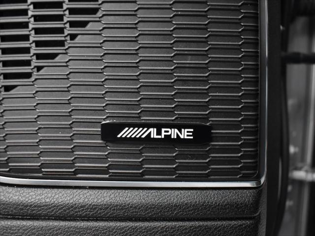 Photo of 2023 Silver Zynith Jeep Grand Cherokee L