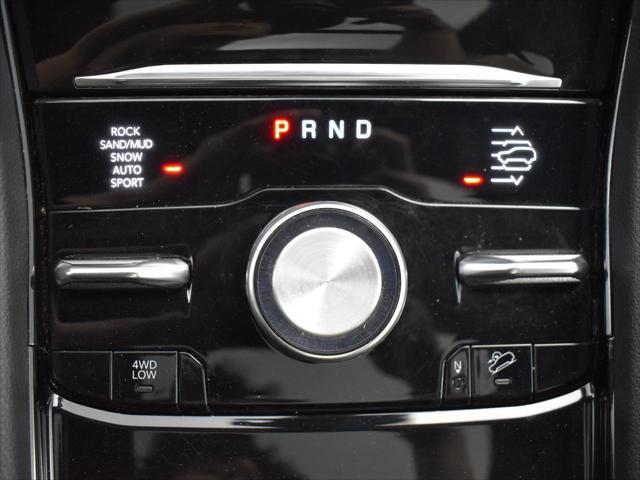 Photo of 2023 Silver Zynith Jeep Grand Cherokee L