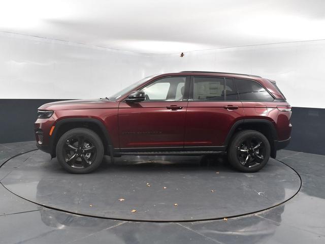 Photo of 2025 Velvet Red Pearlcoat Jeep Grand Cherokee