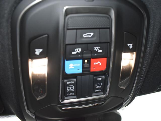 Photo of 2025 Velvet Red Pearlcoat Jeep Grand Cherokee