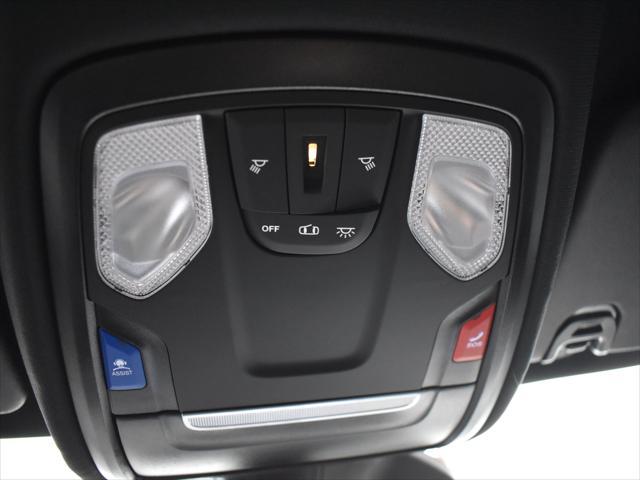 Photo of 2025 Delmonico Red Pearlcoat RAM 1500