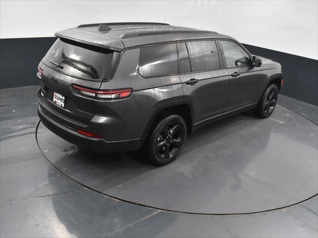 Photo of 2025 Baltic Gray Metallic Clearcoat Jeep Grand Cherokee L
