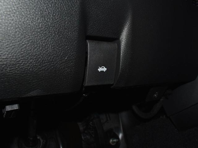 Photo of 2025 Billet Silver Metallic Clearcoat RAM 1500