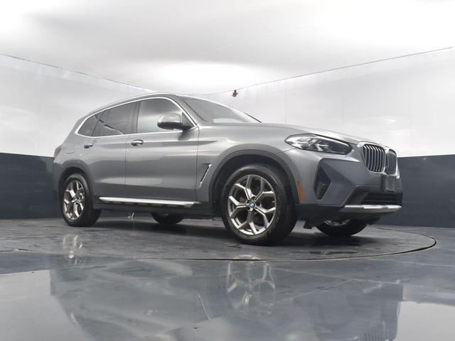 Photo of 2022 Brooklyn Gray Metallic BMW X3