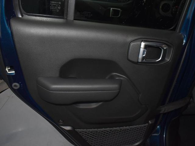 Photo of 2025 Fathom Blue Pearlcoat Jeep Wrangler