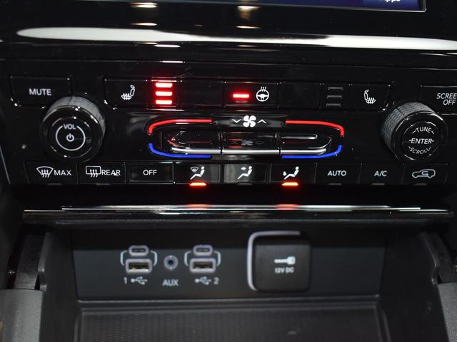 Photo of 2025 Silver Zynith Jeep Grand Cherokee